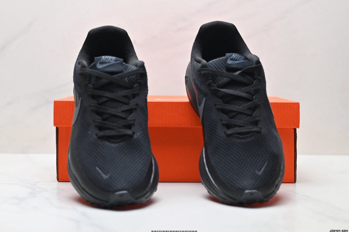 Nike Revolution 8 Black Running Shoes