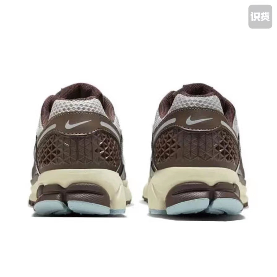 Nike Air Max 95 Sneaker, Brown and Cream