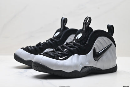 Nike Air Foamposite One Penny Hardaway Black White Sneaker