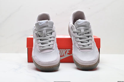Nike Terra Manta Sneakers in Grey and White