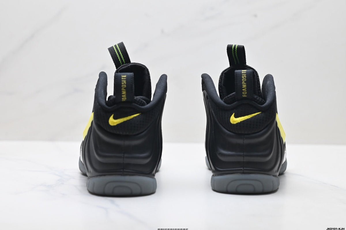 Nike Air Foamposite One Black Neon Yellow Sneakers