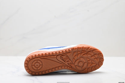Nike Terra Manta Sneakers White and Blue