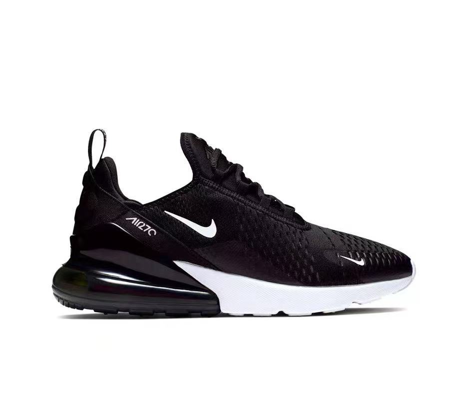 Nike Air Zoom Sneaker Black and White