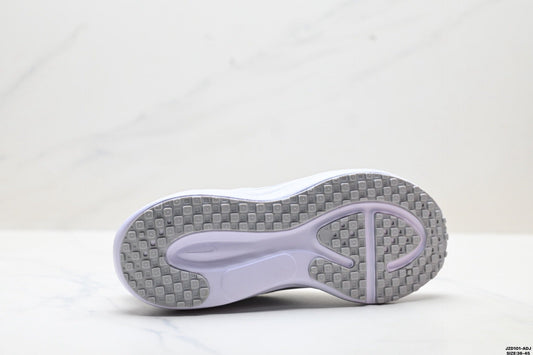 Nike Revolution 8 White and Light Purple Running Shoes