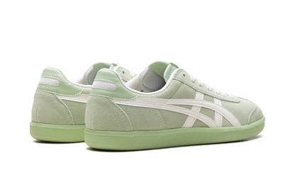 Tokuten "Light Green" 1183C254 303