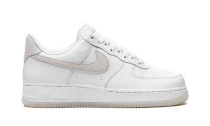 Air Force 1 '07 LV8 "Summit White" FN5832 100