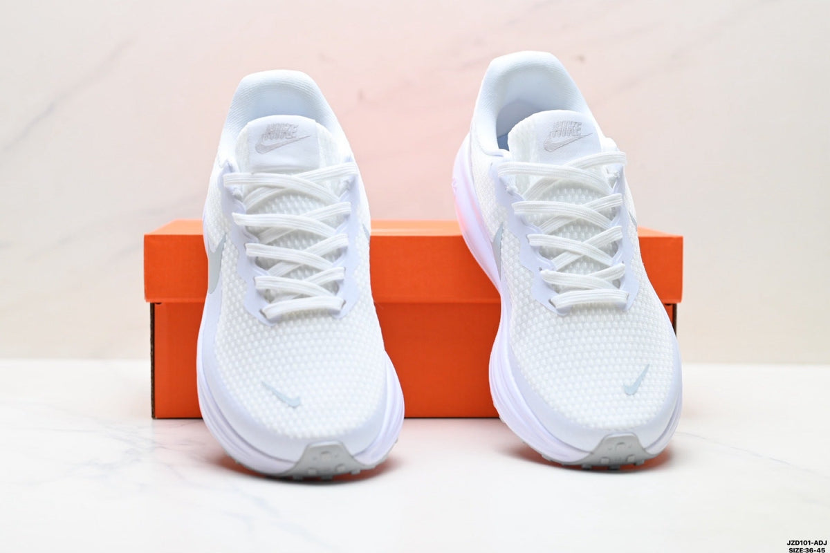 Nike Revolution 8 White and Light Purple Running Shoes