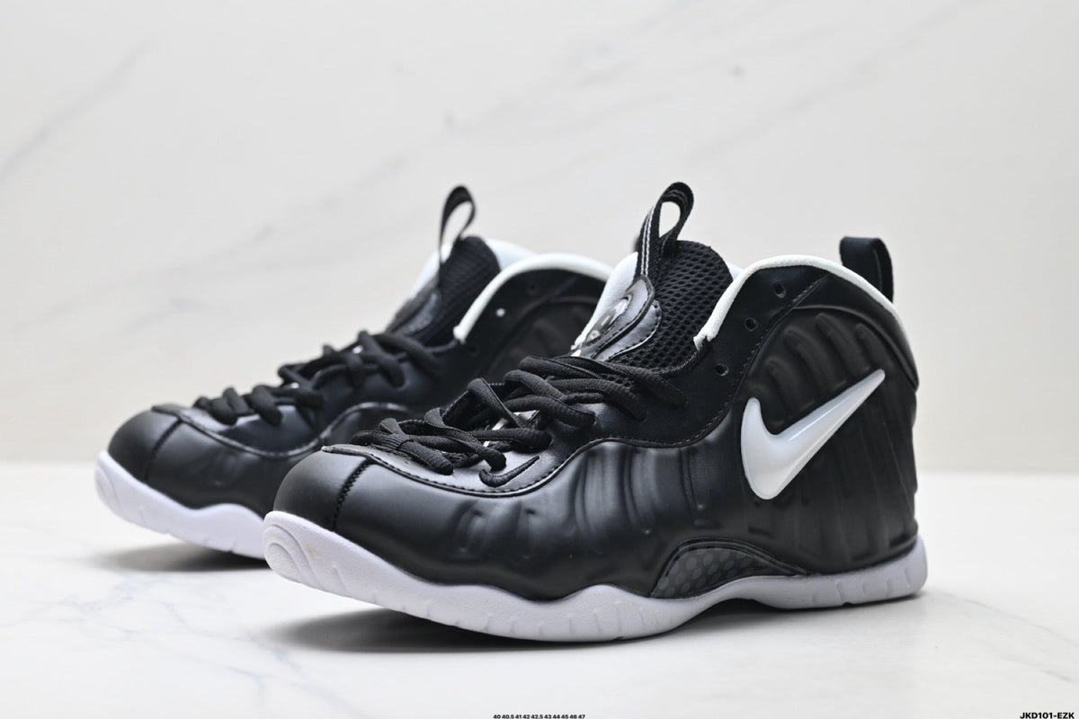 Nike Air Foamposite One Penny Hardaway Black White Sneakers