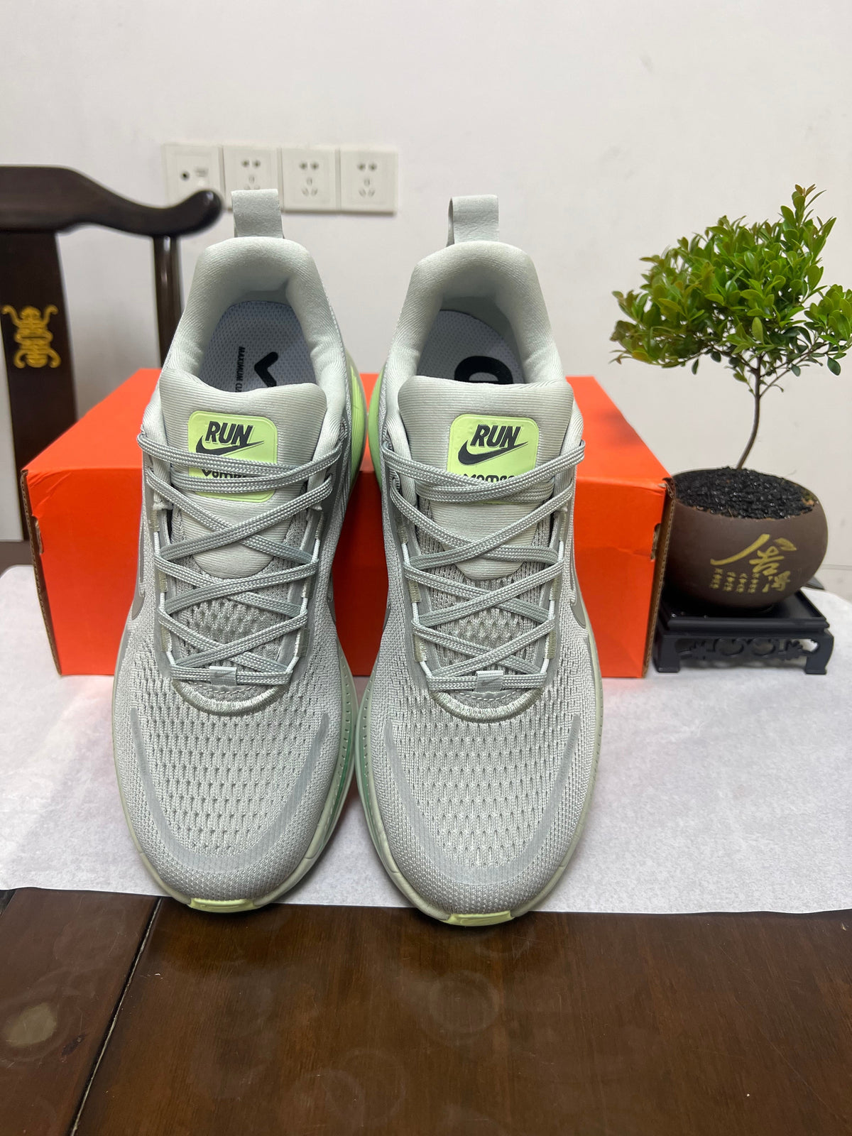 Nike Vomero 18 Running Shoes, Gray and Volt