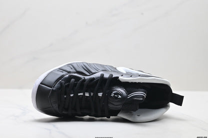 Nike Air Foamposite One Penny Hardaway Black White Sneakers