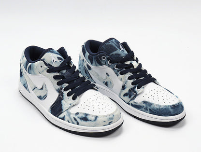 Nike Dunk Low Washed Denim Sneakers Blue CZ8455-100