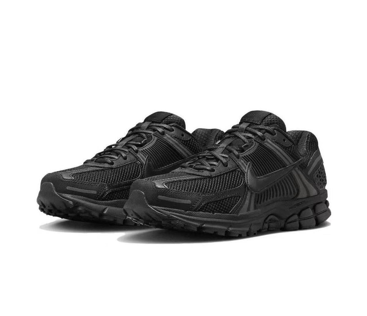 Nike Air Max 270 Black Sneakers