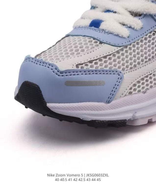 Nike Zoom Vomero 5 Light Blue Sneakers JKG603ZXL