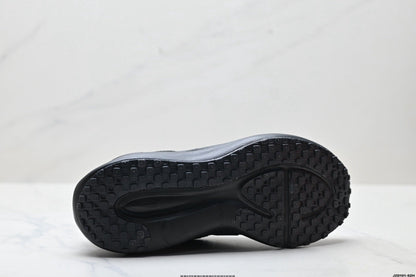 Nike Revolution 8 Black Running Shoes