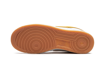 Air Force 1 Low "Waterproof - University Gold" FD7039 100