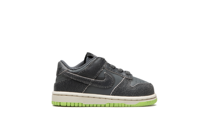 Dunk Low SE "Halloween - Cauldron TD" DQ6217 001