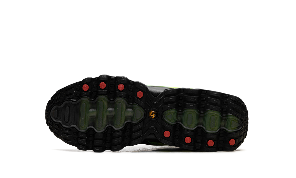 Air Max Dn8 GS "Black Green Strike" HV5258 001