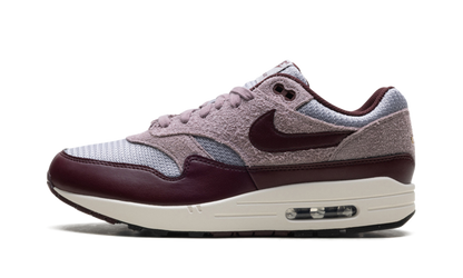 Air Max 1 ESS PRM "CEMENT GREY/BURGUNDY CRUSH" FQ7327 001