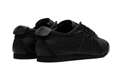 Mexico 66 "Triple Black" 1183C102 002