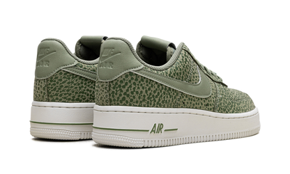 AIR FORCE 1 '07 WMNS "Green" FV6519-200