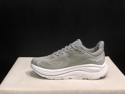 HOKA ONE ONE Clifton 10