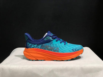 HOKA ONE ONE Challenger 7