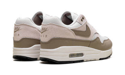 AIR MAX 1 ESS "Beige" FZ5808 001