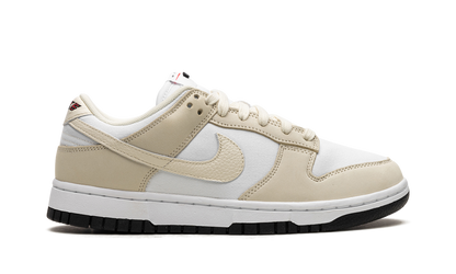 NIKE DUNK LO LX WMNS "Coconut Milk" DZ2710 100