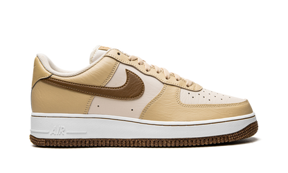 Air Force 1 Low '07 LV8 "Inspected by Swoosh" DQ7660 200